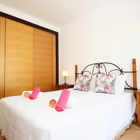 Caracas 2 By Algarve Vacation Apartment Albufeira